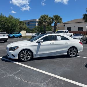 MERCEDES-BENZ CLA - 3