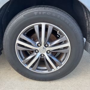 2019 Infiniti QX60 LUXE — фото 18