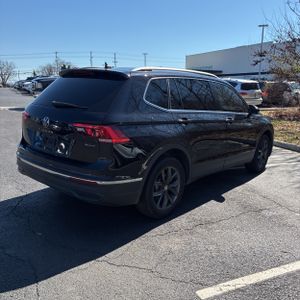 VOLKSWAGEN TIGUAN SE 4MOTION - 8