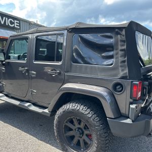2018 JEEP WRANGLER JK UNLIMITED SAHARA — фото 6