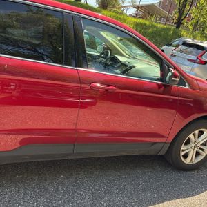 FORD EDGE SEL - 9