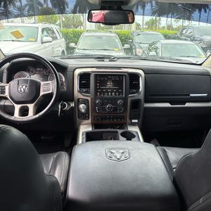 2013 RAM 1500 LARAMIE 照片 36