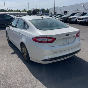 FORD FUSION SE - 5