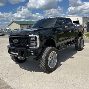 FORD F-250 SUPER DUTY LARIAT - 1