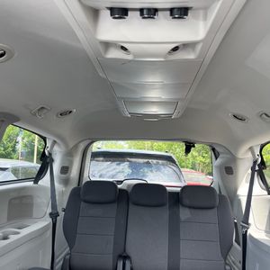 2009 Dodge GRAND CARAVAN SXT — миниатюра 39