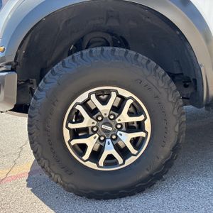 2019 FORD F-150 RAPTOR 照片 17