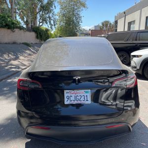TESLA MODEL Y LONG RANGE - 7