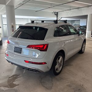 صورة 8 لـ 2021 AUDI Q5 PREMIUM