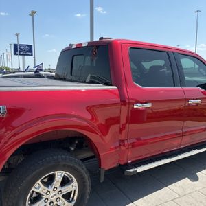 صورة 7 لـ 2023 FORD F-150 LARIAT