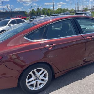 FORD FUSION SE - 9