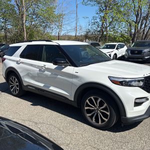 FORD EXPLORER ST-LINE - 10