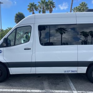 صورة 4 لـ 2023 Mercedes-BENZ SPRINTER 2500