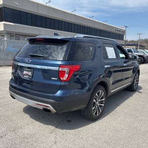 FORD EXPLORER PLATINUM - 7
