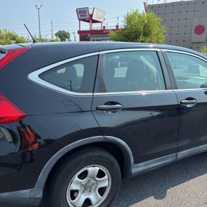 2016 Honda CR-V LX — фото 9
