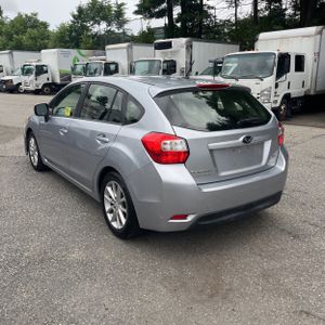 2012 Subaru IMPREZA 2.0I PREMIUM photo 5
