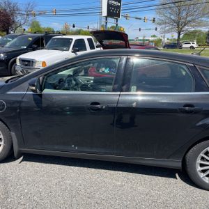 FORD FOCUS ELECTRIC - 4