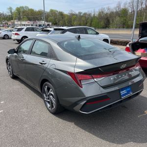 HYUNDAI ELANTRA SEL SPORT - 5