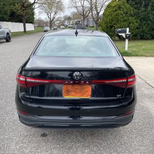 VOLKSWAGEN JETTA SE - 7