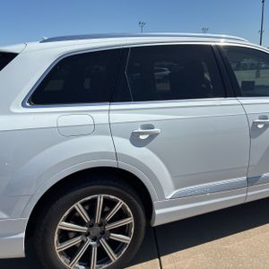 AUDI Q7 3.0T PREMIUM - 8