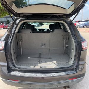 2017 Chevrolet TRAVERSE LS — миниатюра 44