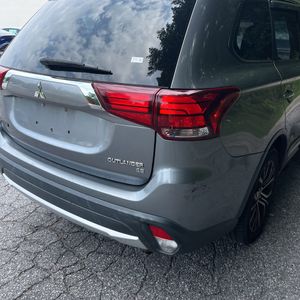 2017 Mitsubishi OUTLANDER SE — миниатюра 48