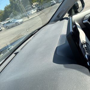 2023 Toyota RAV4 LIMITED — миниатюра 37
