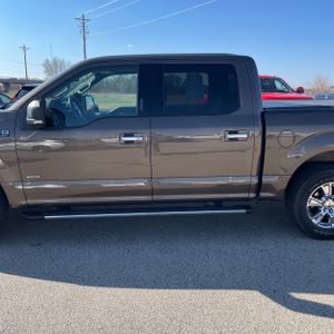 FORD F-150 XLT - 4