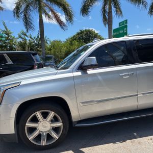 CADILLAC ESCALADE ESV LUXURY - 2