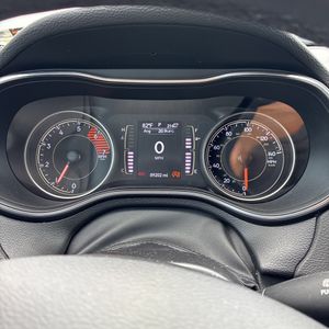 صورة مصغرة 40 لـ 2019 JEEP CHEROKEE ALTITUDE