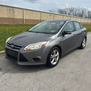 FORD FOCUS SE - 1