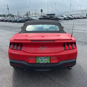 صورة 7 لـ 2025 FORD MUSTANG GT PREMIUM
