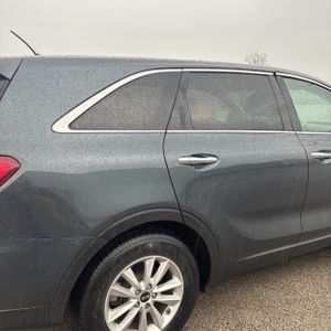 KIA SORENTO - 9