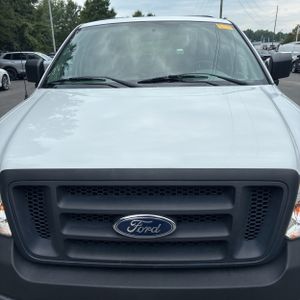 صورة 15 لـ 2005 FORD F-150 XLT