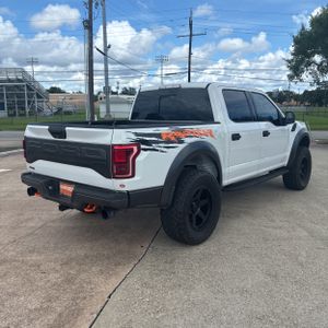 FORD F-150 RAPTOR - 8