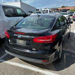 صورة 7 لـ 2018 FORD FOCUS SE