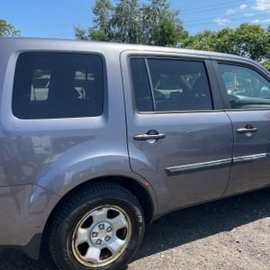 2015 Honda PILOT LX — фото 9