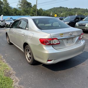صورة 5 لـ 2012 Toyota COROLLA LE