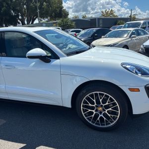 2018 Porsche MACAN BASE — фото 13