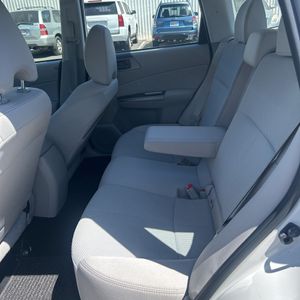 صورة مصغرة 33 لـ 2011 Subaru FORESTER 2.5X