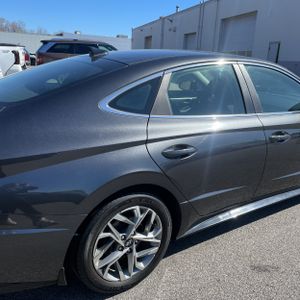 HYUNDAI SONATA SEL - 9