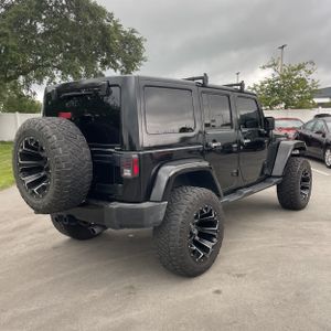 2017 JEEP WRANGLER UNLIMITED SAHARA — фото 8