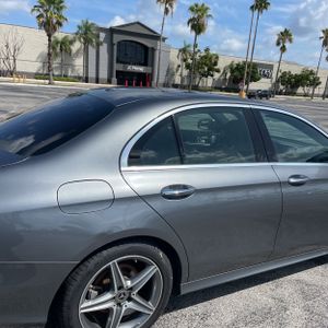 2018 Mercedes-BENZ E-CLASS 照片 9