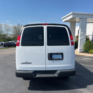 CHEVROLET EXPRESS LS 3500 - 7