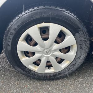 2010 Toyota COROLLA LE — миниатюра 17
