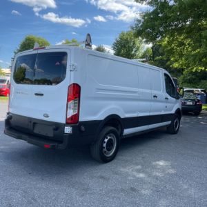 FORD TRANSIT 250 - 8