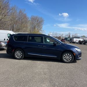 CHRYSLER PACIFICA TOURING-L - 10
