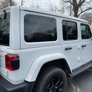 JEEP WRANGLER 4XE SAHARA 4X4 - 9