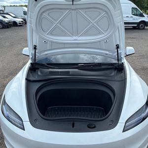 صورة مصغرة 41 لـ 2025 Tesla MODEL 3 LONG RANGE