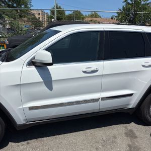 2018 JEEP GRAND CHEROKEE LAREDO 照片 4