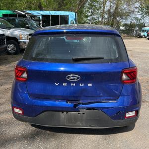 HYUNDAI VENUE SE - 7